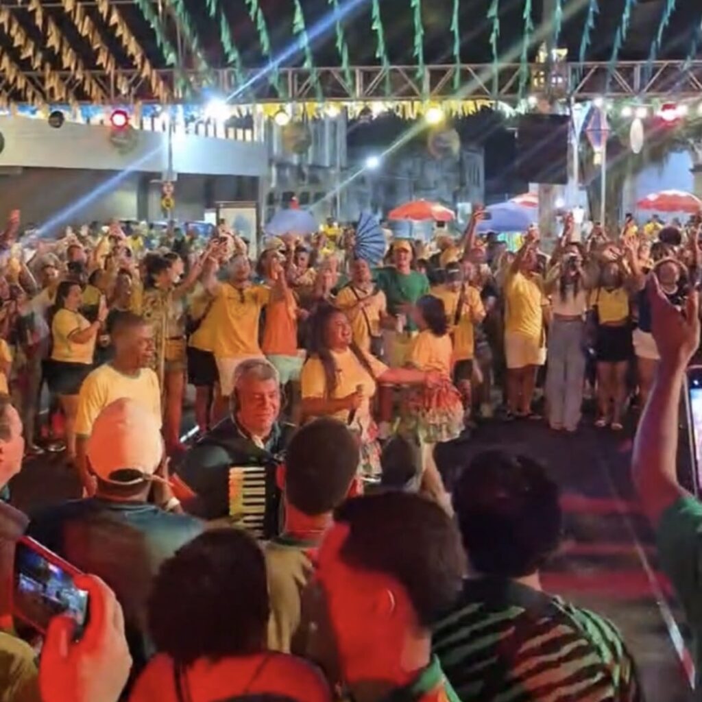 Show de Cicinho de Assis agita Pelourinho neste sábado.